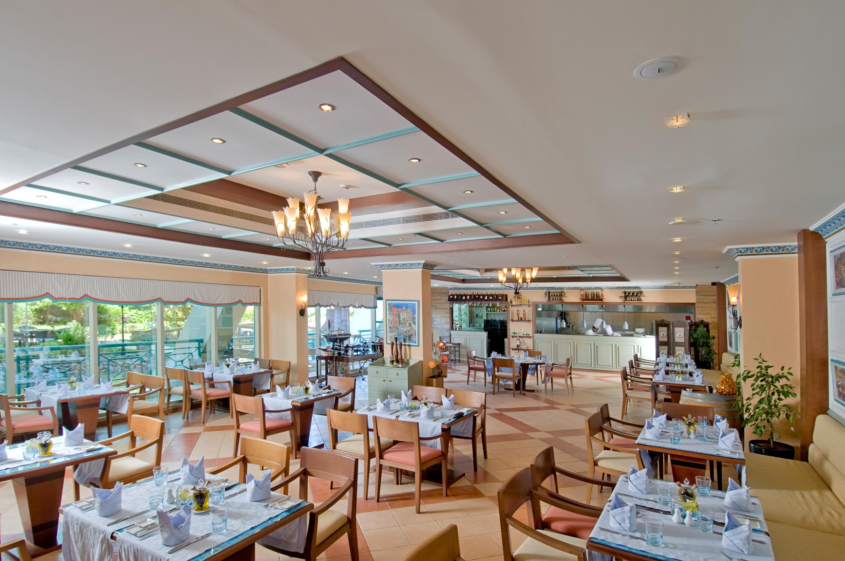 Al Raha Beach Hotel Abu Dhabi Restaurant foto